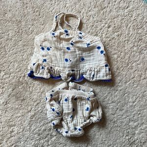 Cat & Jack baby blueberry set, only worn once. Size 6-9M